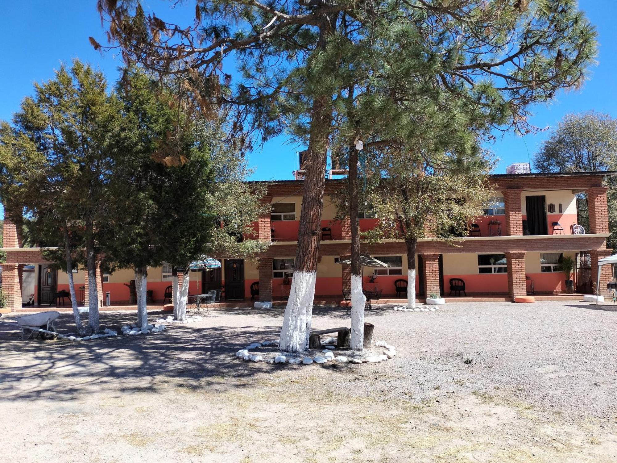 Hotel Hacienda Las Barrancas Del Cobre Areponapuchi Bagian luar foto